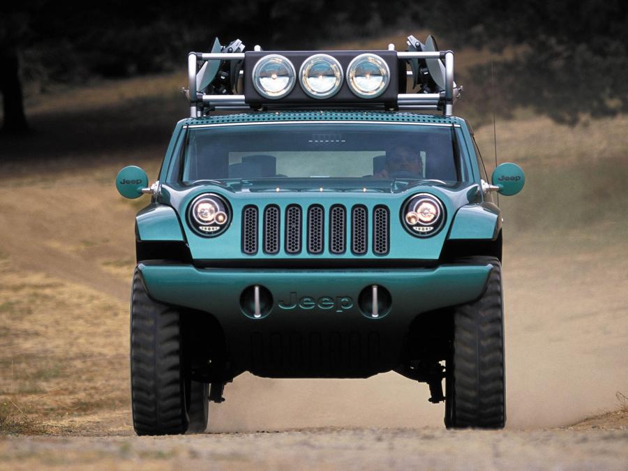  Jeep Willys 2 Concept 2001 года  (фото 14 из 19)